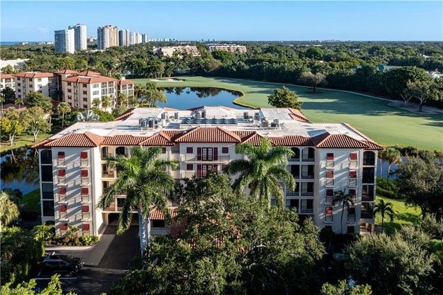 6020 Pelican Bay BLVD 404, Naples, FL 34108
