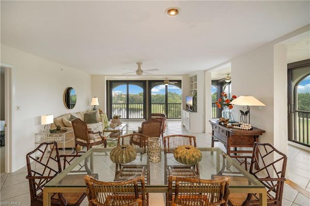 6020 Pelican Bay BLVD 404, Naples, FL 34108