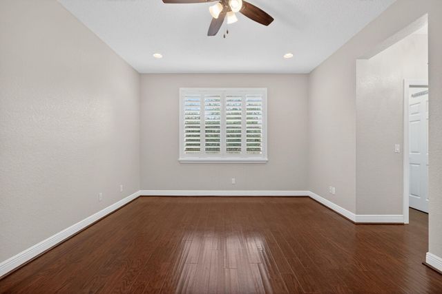 5072 Dulce Court, Palm Beach Gardens, FL 33418