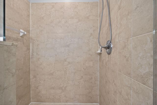 5072 Dulce Court, Palm Beach Gardens, FL 33418