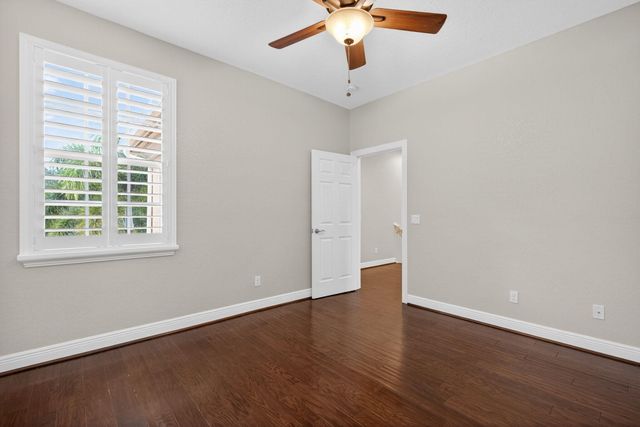 5072 Dulce Court, Palm Beach Gardens, FL 33418