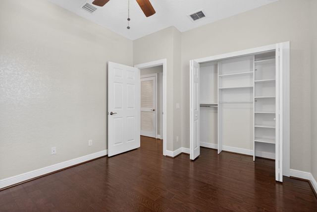 5072 Dulce Court, Palm Beach Gardens, FL 33418