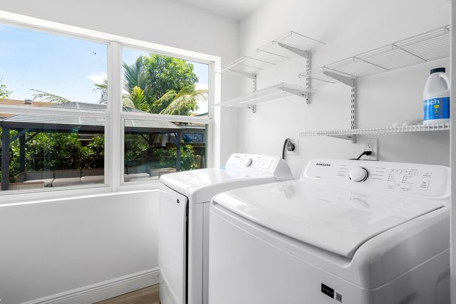 2709 Dewey Street, Hollywood, FL 33020