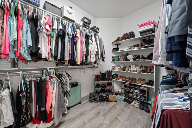 1581 Grassy Field RD, Austin, TX 78737