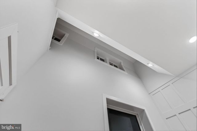1527 BUCHANAN ST NW, Washington, DC 20011