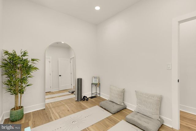 1527 BUCHANAN ST NW, Washington, DC 20011