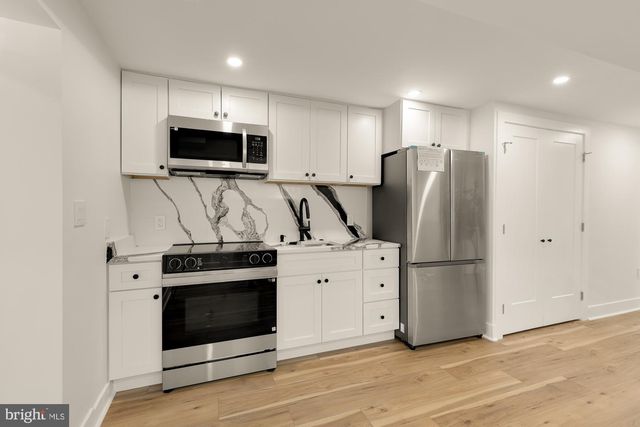 1527 BUCHANAN ST NW, Washington, DC 20011