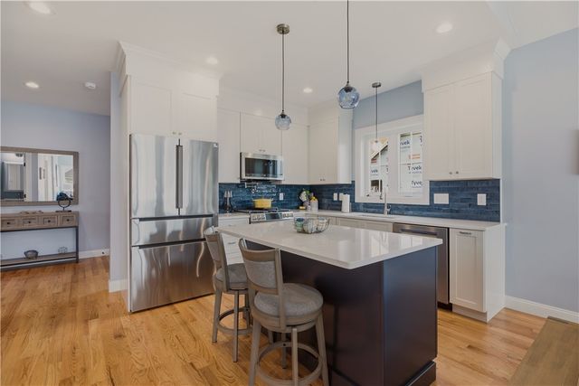 201 Revolution Way, Portsmouth, RI 02871