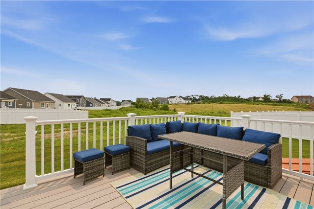 201 Revolution Way, Portsmouth, RI 02871
