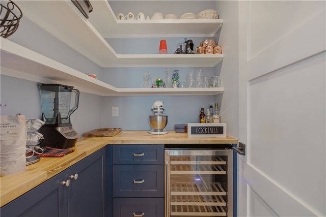 201 Revolution Way, Portsmouth, RI 02871
