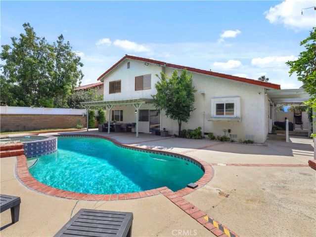 9350 Tampa, Northridge, CA 91324