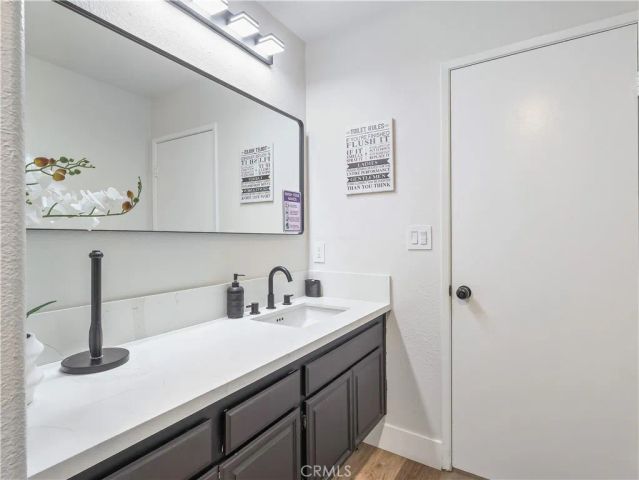 9350 Tampa, Northridge, CA 91324