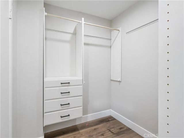 9350 Tampa, Northridge, CA 91324