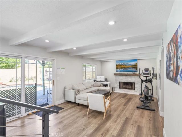 9350 Tampa, Northridge, CA 91324