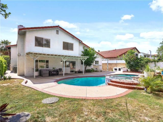 9350 Tampa, Northridge, CA 91324
