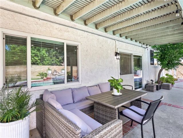 9350 Tampa, Northridge, CA 91324