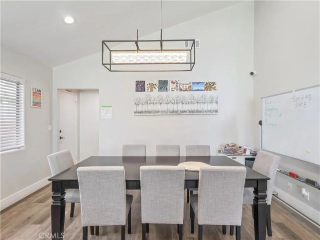 9350 Tampa, Northridge, CA 91324