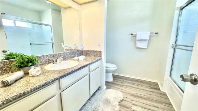 3101 Plaza Del Amo 18, Torrance, CA 90503