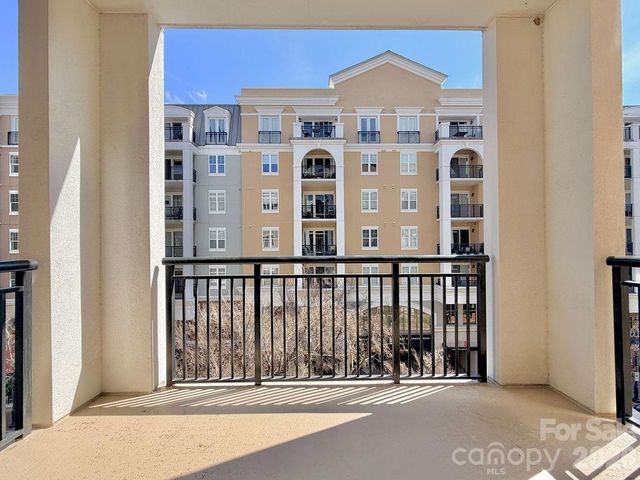 4620 Piedmont Row Drive 410, Charlotte, NC 28209