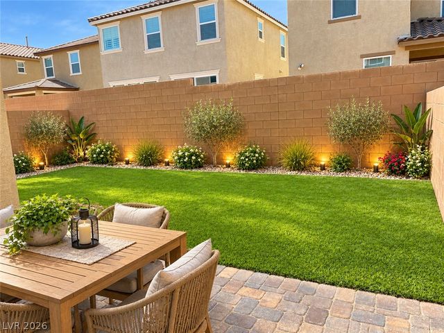2827 Frabiele Street, Henderson, NV 89044