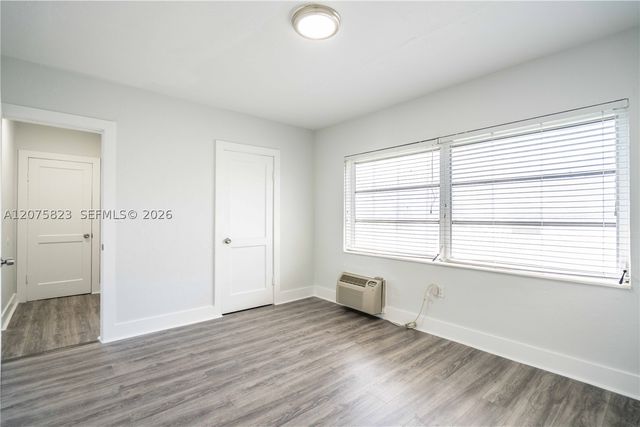 433 NE 82nd St 9, Miami, FL 33138