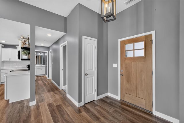 14659 METTLER DR, Hallsville, MO 65255
