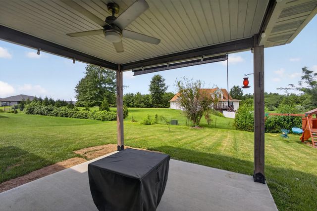 14659 METTLER DR, Hallsville, MO 65255