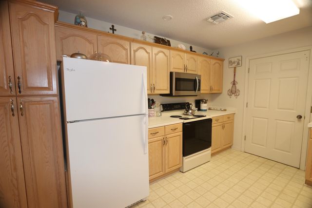 148 Constantin Dr, Port Fourchon, LA 70357