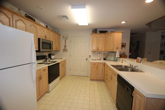 148 Constantin Dr, Port Fourchon, LA 70357