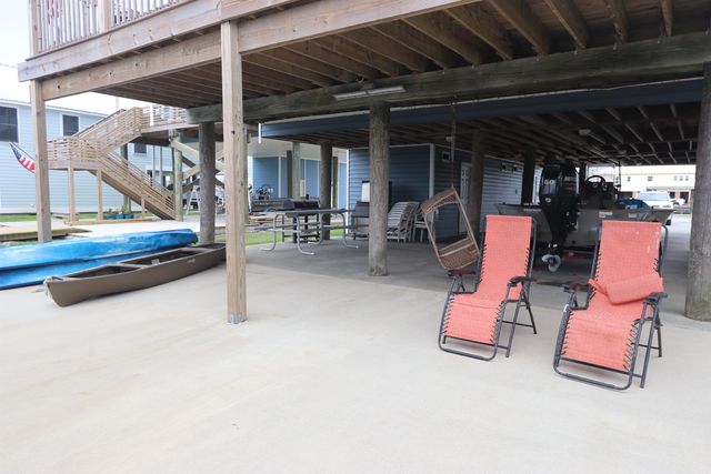 148 Constantin Dr, Port Fourchon, LA 70357