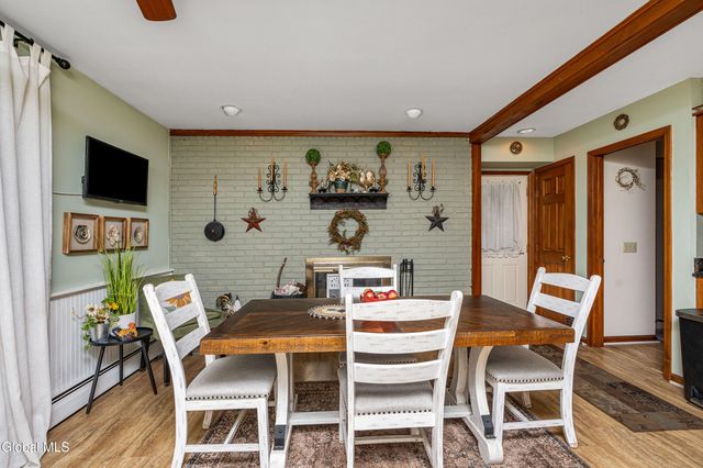 4 Bellwood Lane, Schodack, NY 12033