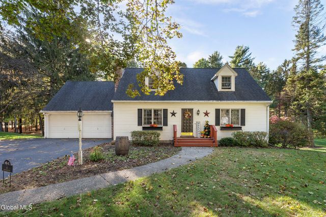 4 Bellwood Lane, Schodack, NY 12033