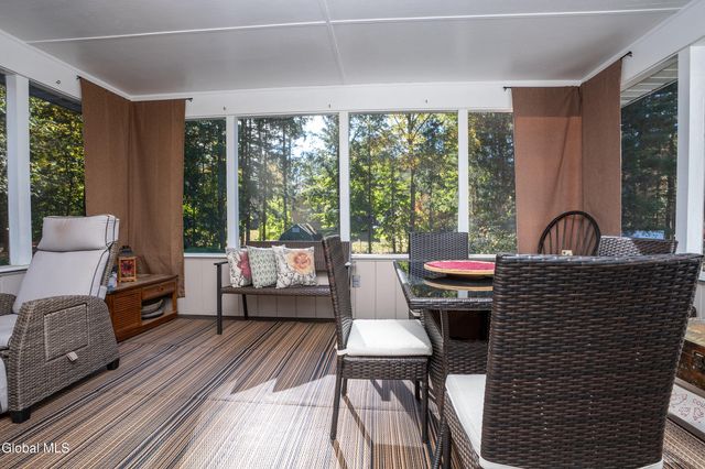 4 Bellwood Lane, Schodack, NY 12033