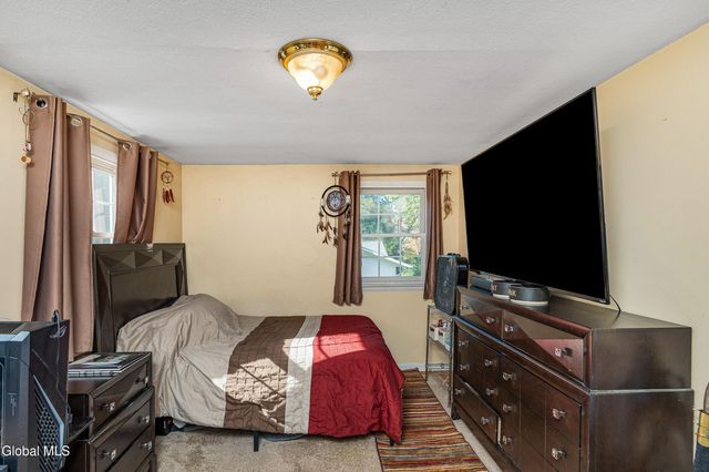 4 Bellwood Lane, Schodack, NY 12033