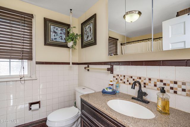 4 Bellwood Lane, Schodack, NY 12033