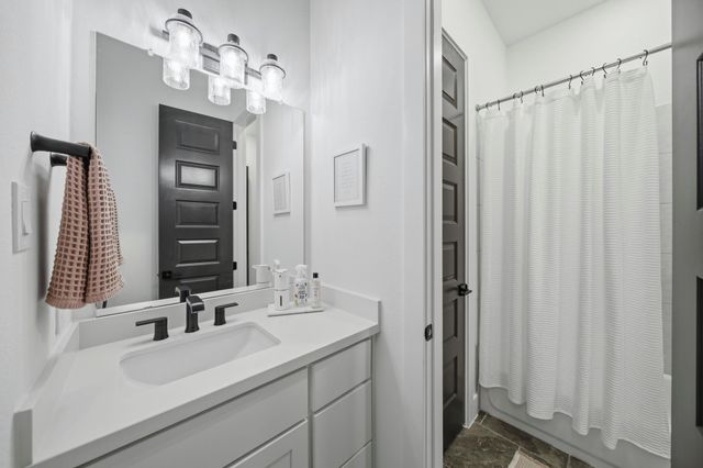 2523 Tradewind Pass Drive, Missouri City, TX 77459