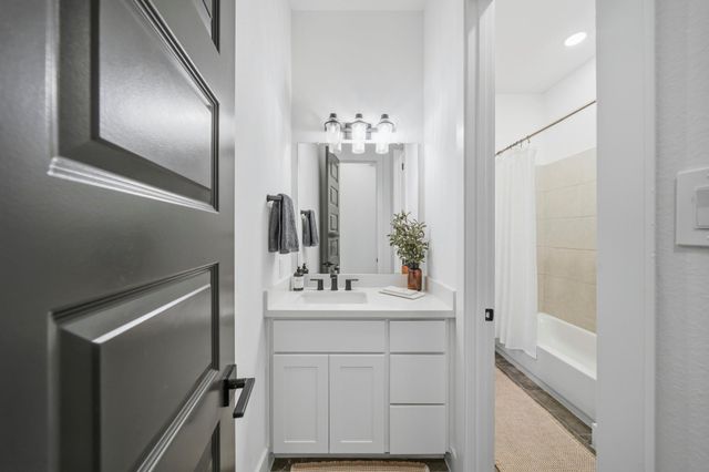 2523 Tradewind Pass Drive, Missouri City, TX 77459