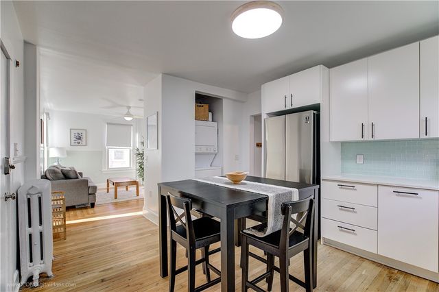 12 Cranston Avenue 1, Newport, RI 02840