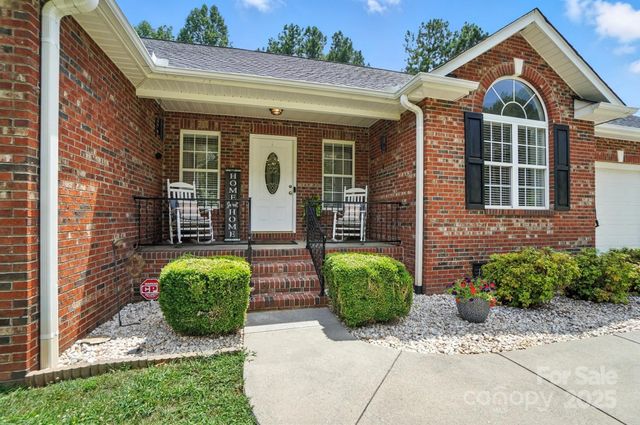 7288 Pine Ridge Drive, Denver, NC 28037