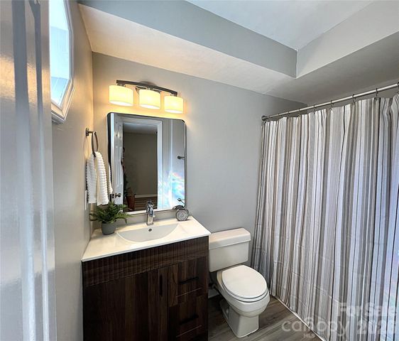 110 Heywood Road 9C, Arden, NC 28704