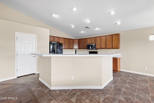 2501 S 255TH Drive, Buckeye, AZ 85326