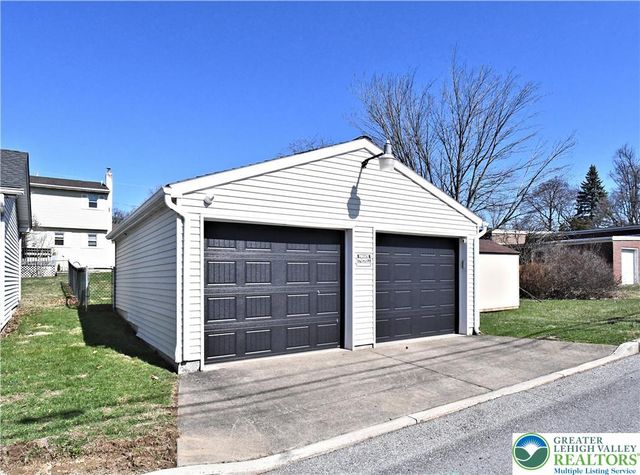 742 Walnut Street, Emmaus Boro, PA 18049