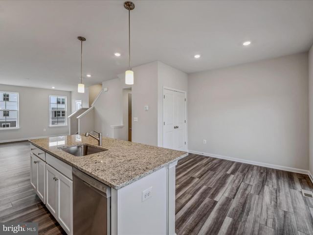 180 COOPERAGE RD, Inwood, WV 25428