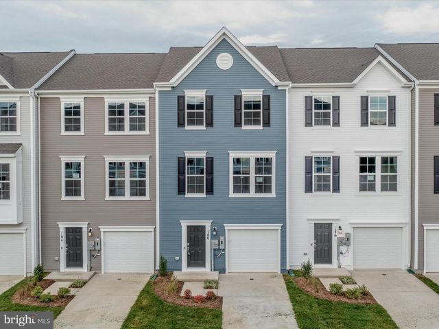 180 COOPERAGE RD, Inwood, WV 25428