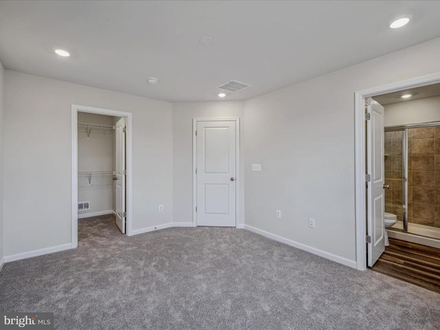 180 COOPERAGE RD, Inwood, WV 25428