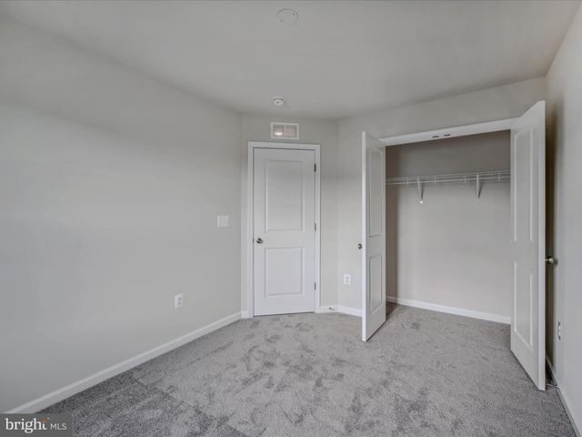 180 COOPERAGE RD, Inwood, WV 25428