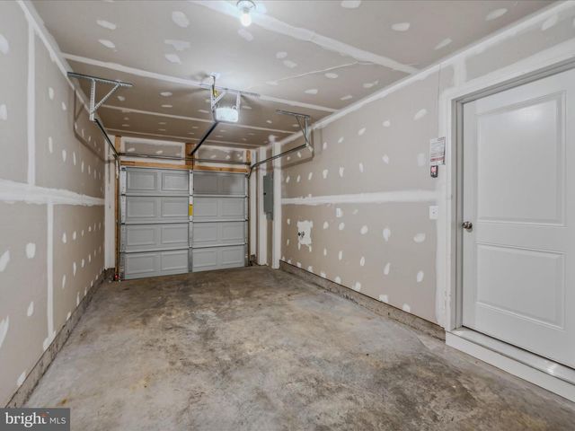 180 COOPERAGE RD, Inwood, WV 25428