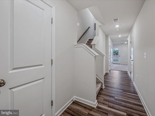 180 COOPERAGE RD, Inwood, WV 25428