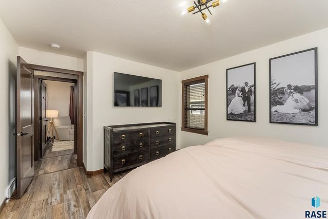 4025 S Pisidian Ave Avenue, Sioux Falls, SD 57110