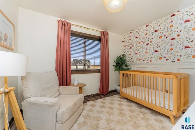 4025 S Pisidian Ave Avenue, Sioux Falls, SD 57110